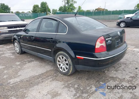 2003 Volkswagen Passat Gls z USA, uszkodzony, nr VIN WVWPD63B73P096966